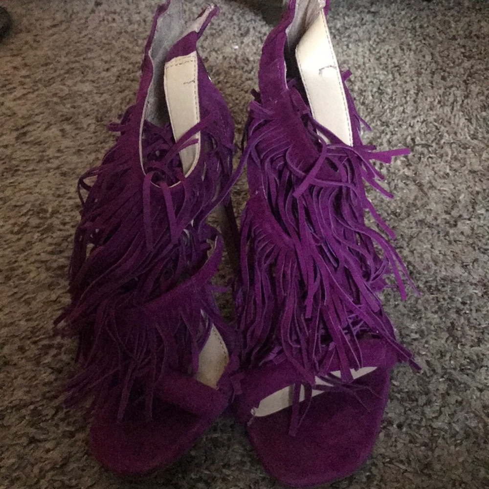 Steve Madden Fringe Sandals